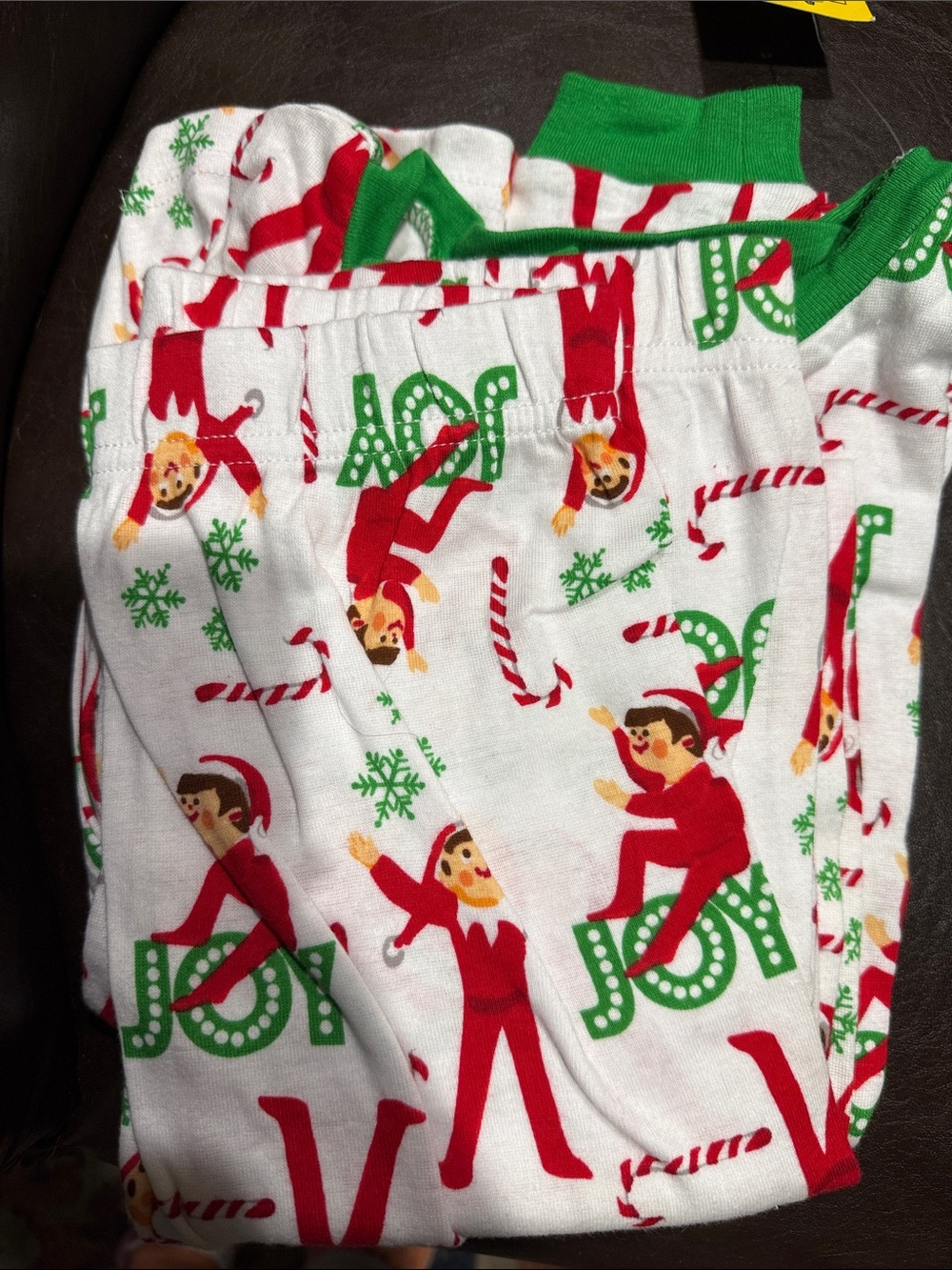 Kids Holiday Elf on a Shelf Pajama Set - White & Green Size 12 - Picture 3 of 3